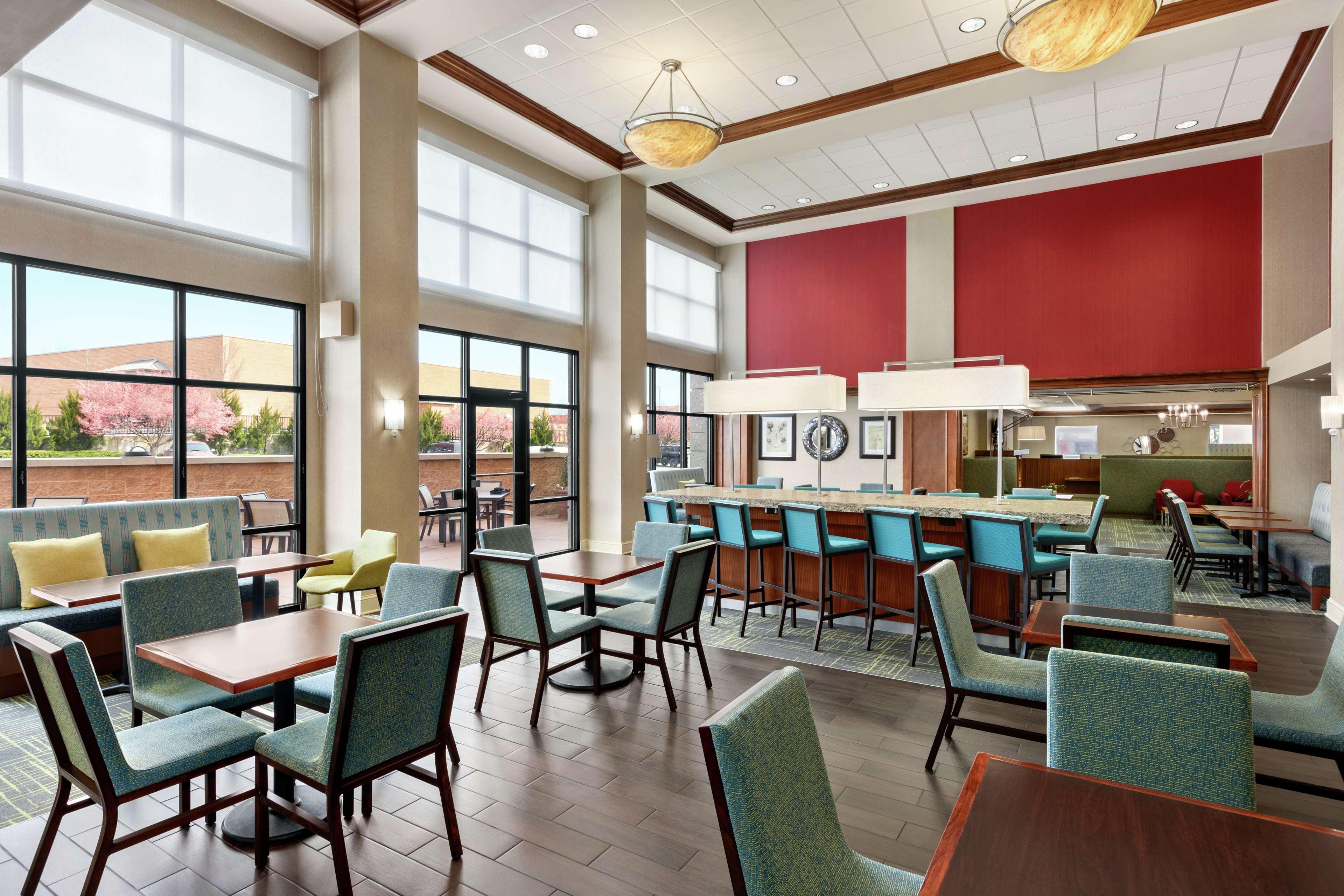 Hampton Inn & Suites Frederick/Fort Detrick Exteriör bild